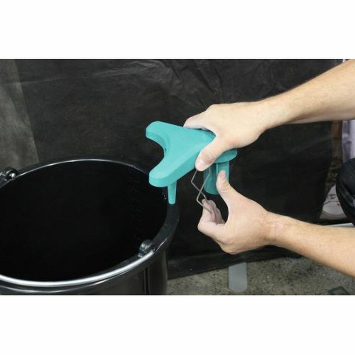Suction device