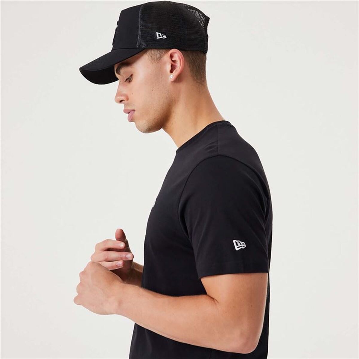 Men’s Short Sleeve T-Shirt Essentials Black