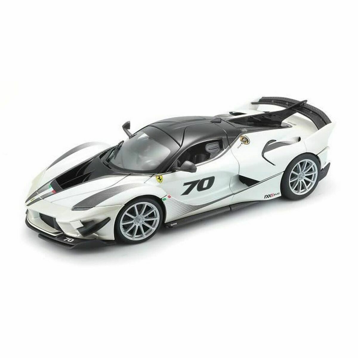 Автомобиль Ferrari FXX K-EVO #70 PE 1:18