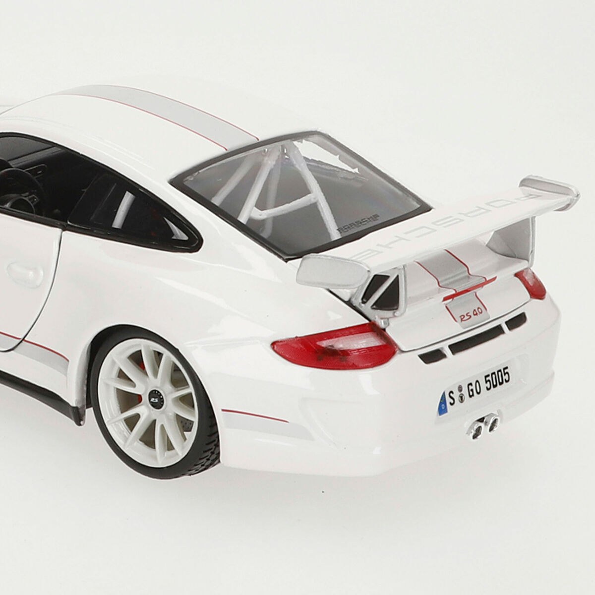 Автомобиль GT-Porsche GT3 RS 4.0 1:18