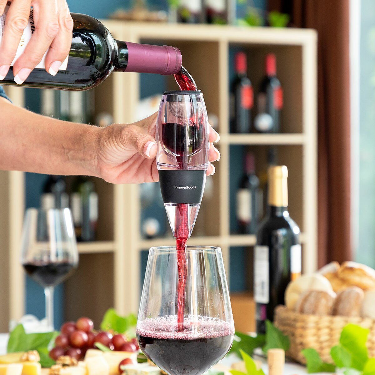 Аэратор для вина с фильтром, подставкой и крышкой Wineir