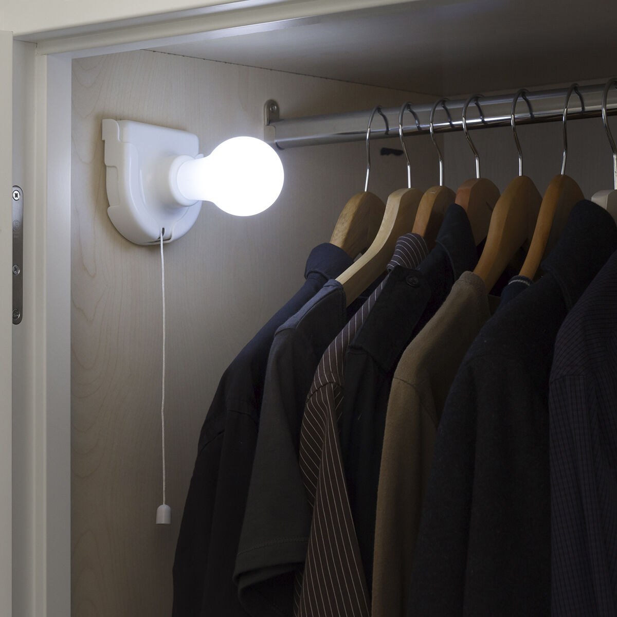 Portable LED Light Bulb Stilamp