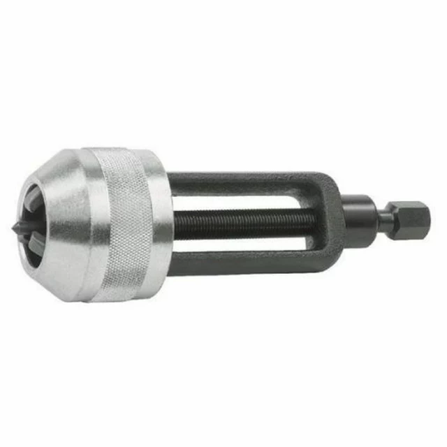 Chuck for bearing puller