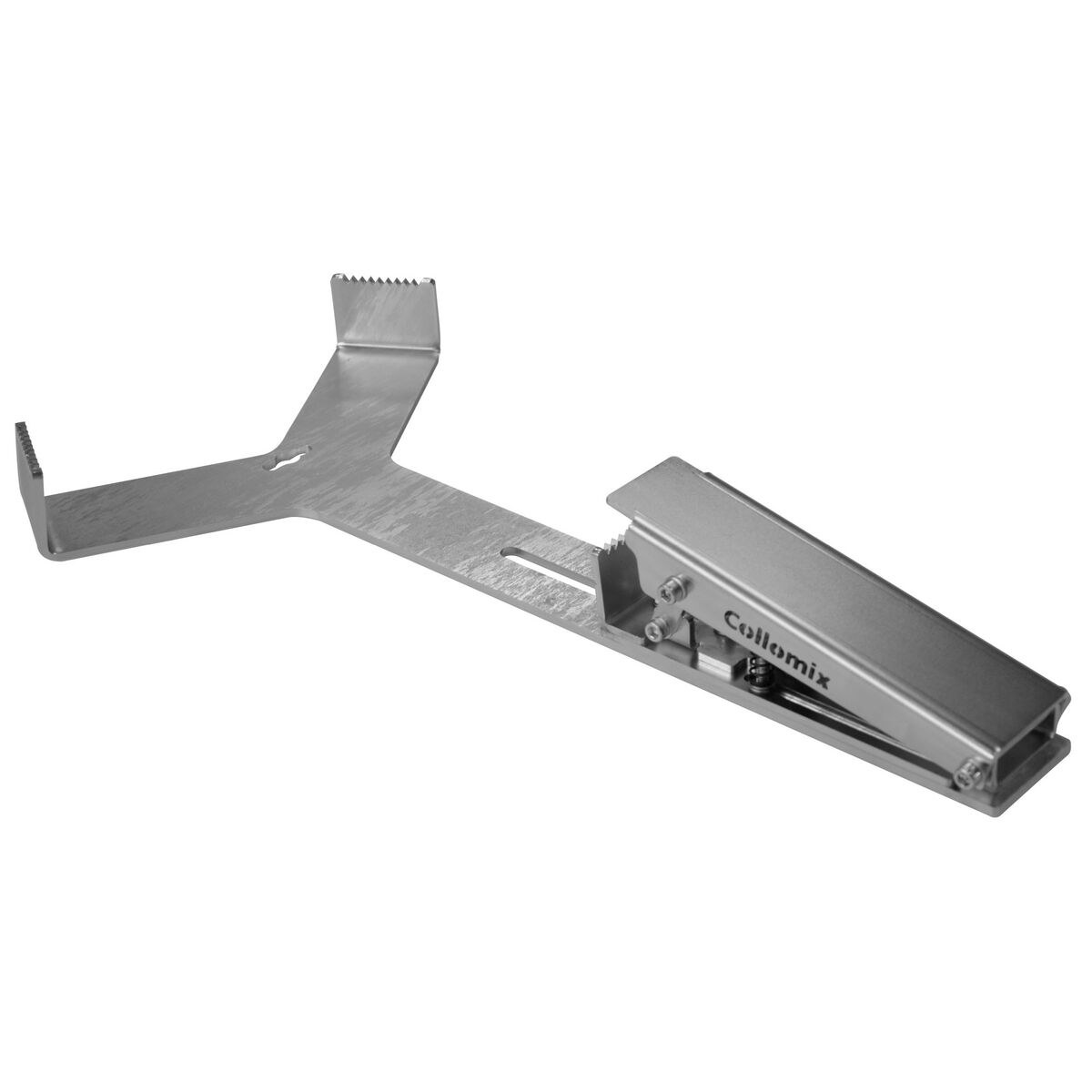 Anti-rotation device for buckets