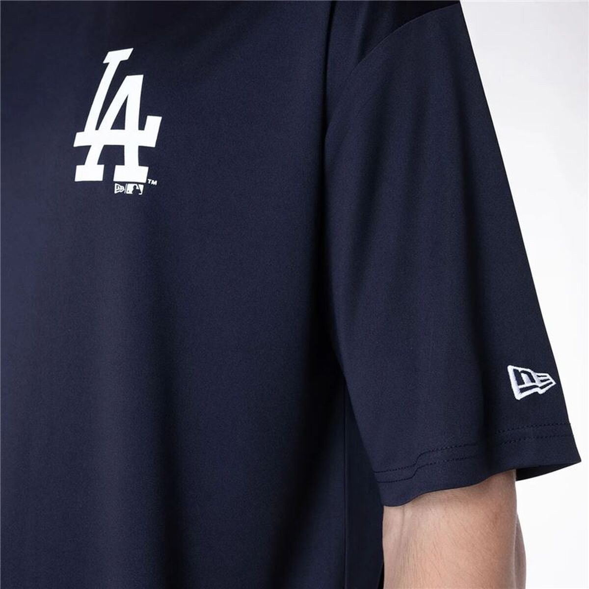 Men’s Short Sleeve T-Shirt League Essential Navy Blue