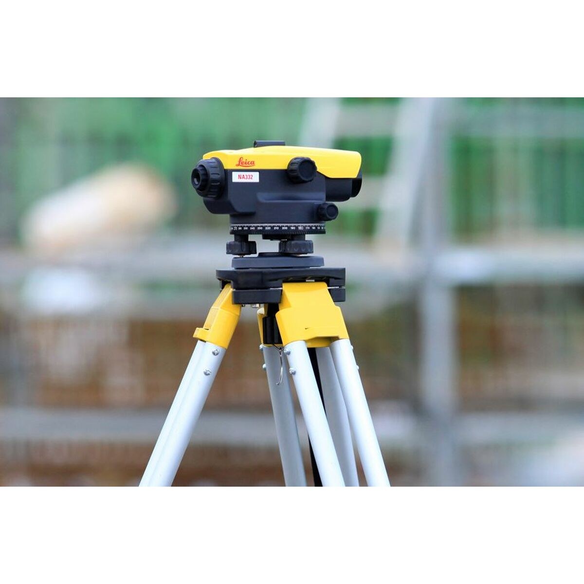 Optic level NA320